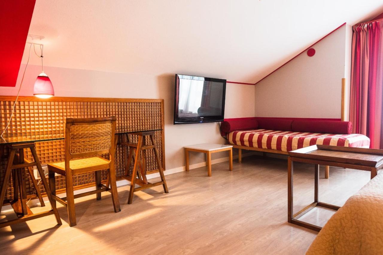 Hotel Castillo Del Alba Pola de Somiedo Ngoại thất bức ảnh